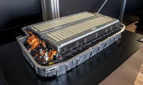 <b>黄片抖音短视频池厂家解读:全固态电池到底有哪些闪光点?</b>