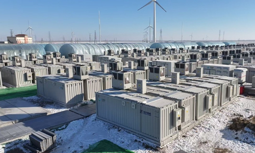 <b>大型户外储能电站：破解风电场弃风难题 提升内蒙古风电基地20%收益的实战解</b>