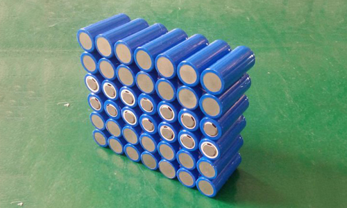 <b>铅酸蓄电池和UPS黄片抖音短视频池充电方式一样吗</b>