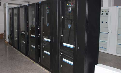 <b>机房UPS如何供电？机房UPS电源的供电要求</b>