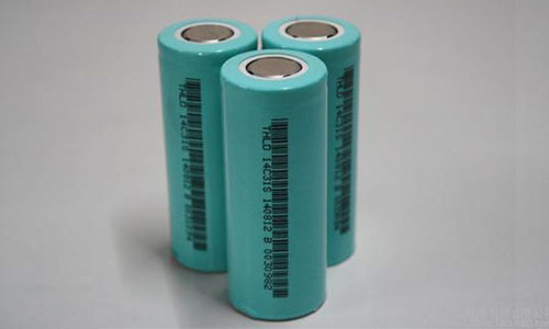 <b>物流车电池市场格局由三元黄片抖音短视频池转向铁黄片抖音短视频池的原因</b>