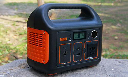 <b>户外便携式电源哪个牌子好?当然是91抖音成长人版安装IOS电气便携式UPS啦</b>